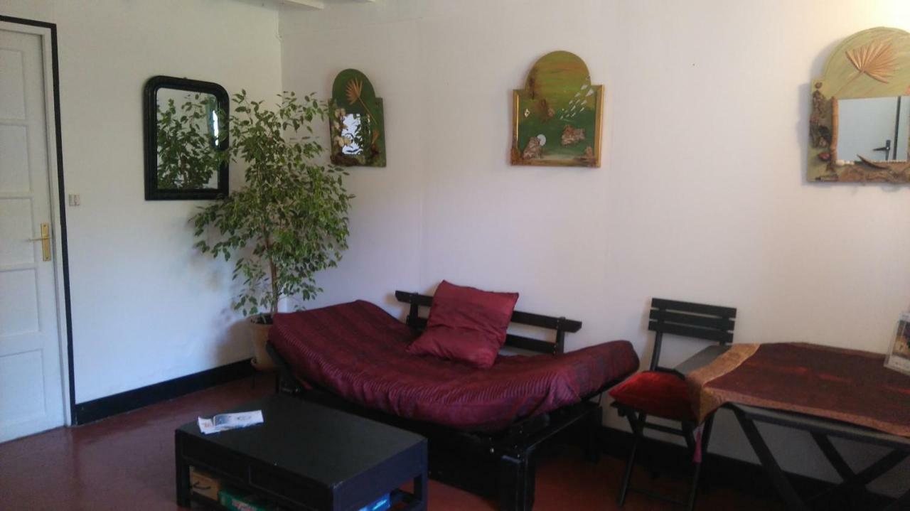Hotel Le Vol Du Papillon Treigny Zewnętrze zdjęcie